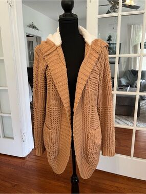Derek Heart Tan Knit Hooded Cardigan with White Sherpa Lining